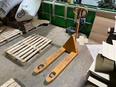 Översiktsbild av 2015 Rema HTP pallet truck